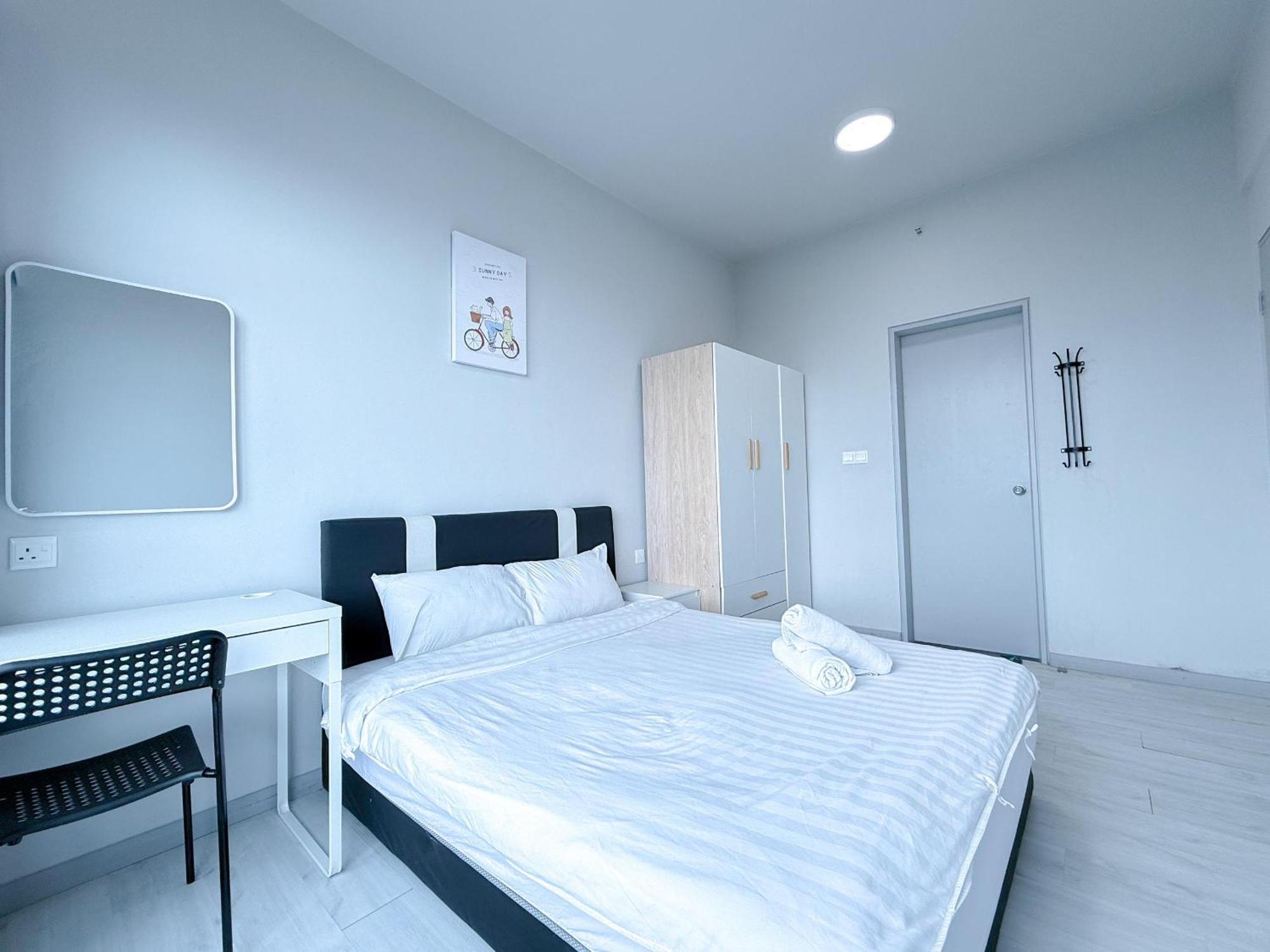 Vv Homestay Jesselton Quay Surla Sabah Mall Kk 亚庇贵赴行馆 Κότα Κιναμπαλού Εξωτερικό φωτογραφία