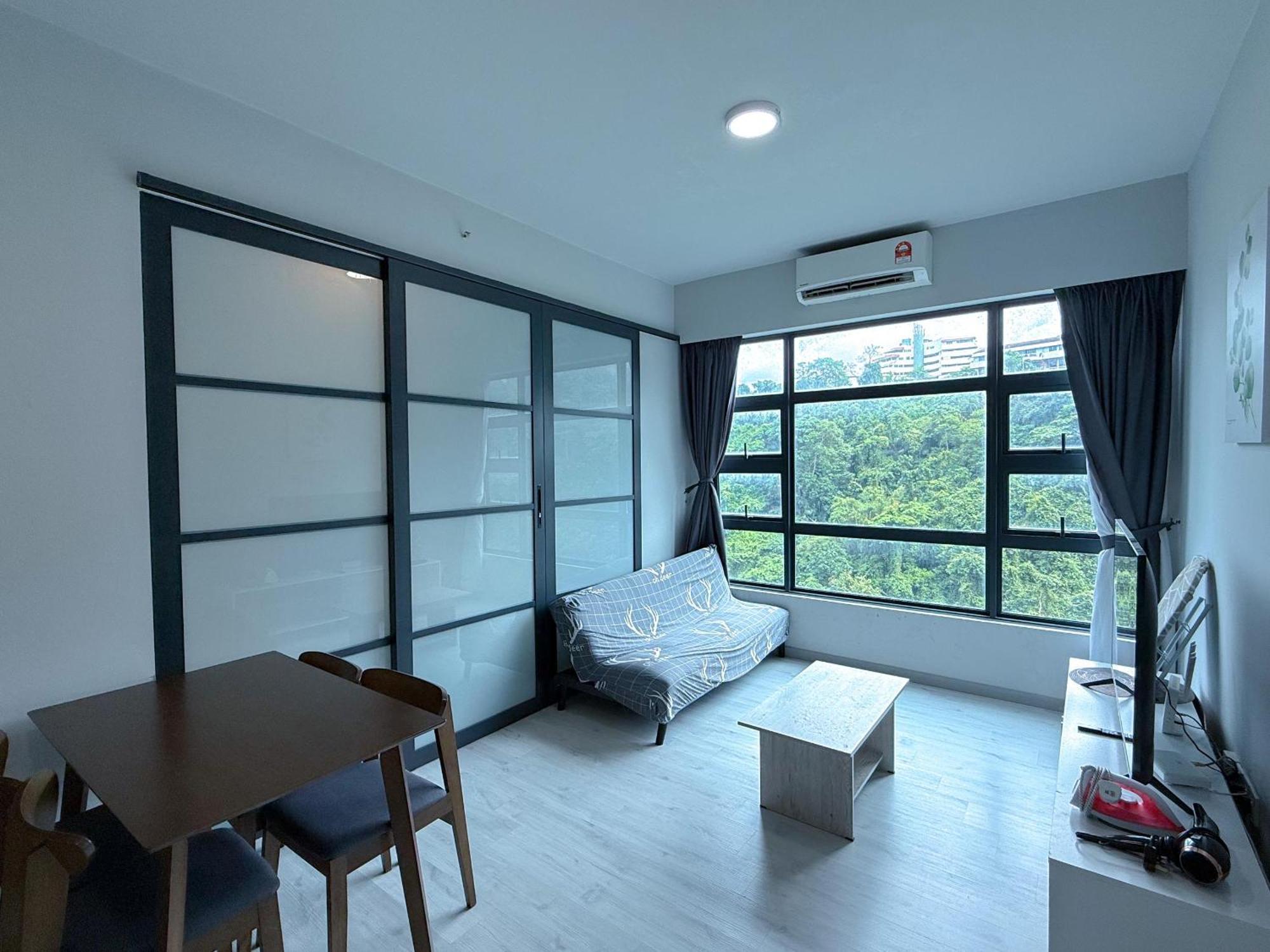Vv Homestay Jesselton Quay Surla Sabah Mall Kk 亚庇贵赴行馆 Κότα Κιναμπαλού Εξωτερικό φωτογραφία