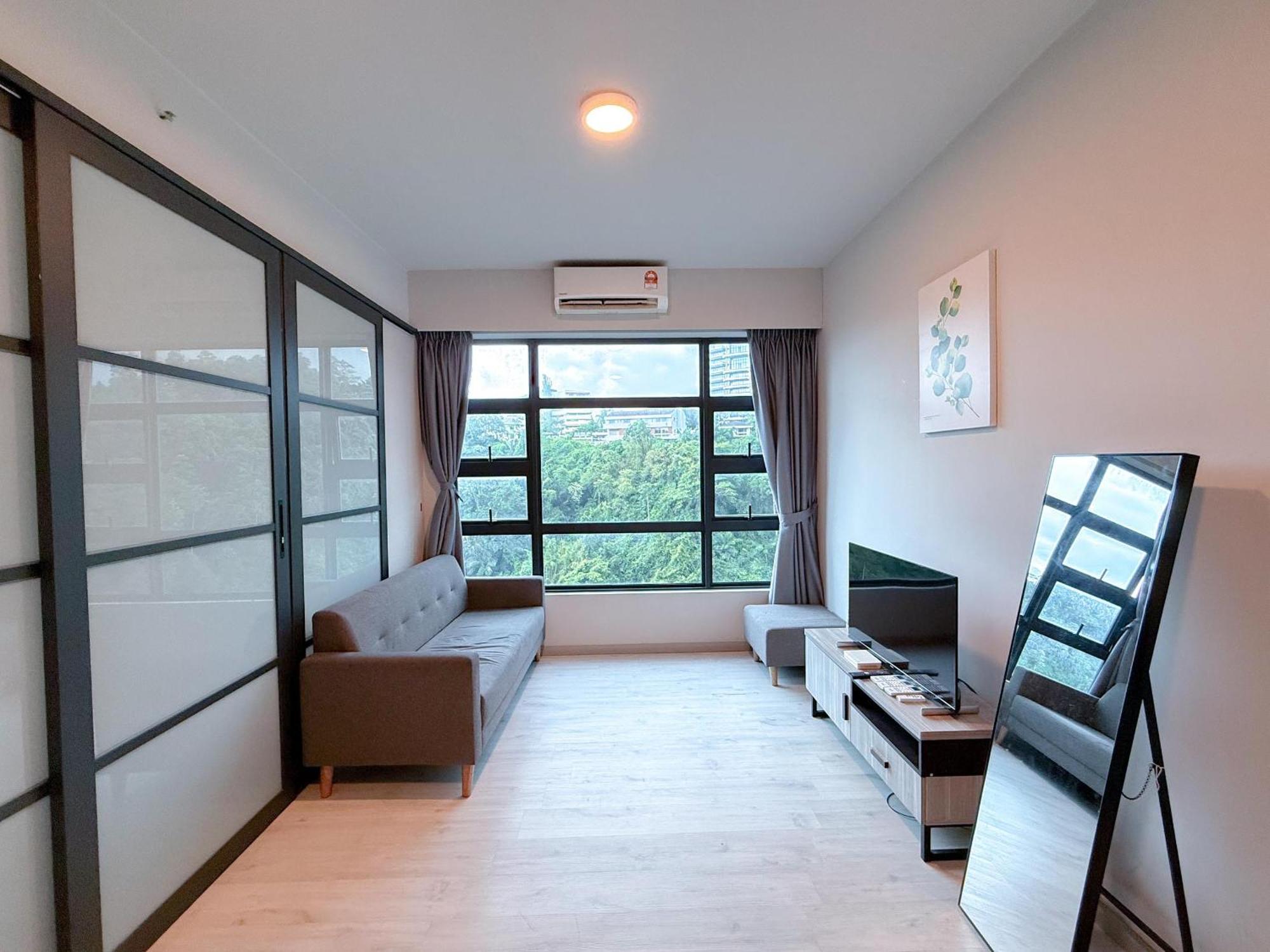 Vv Homestay Jesselton Quay Surla Sabah Mall Kk 亚庇贵赴行馆 Κότα Κιναμπαλού Εξωτερικό φωτογραφία